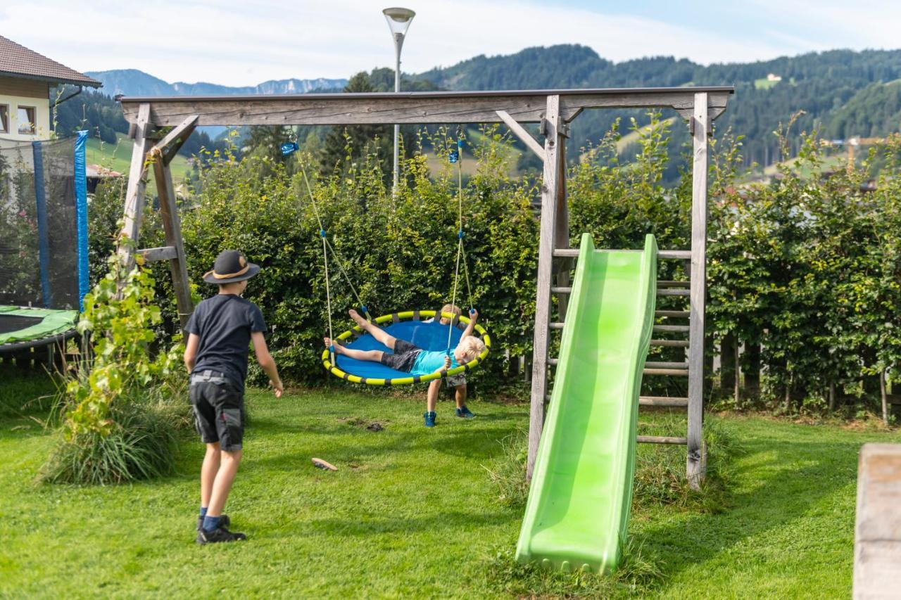 Hartlhof Urlaub Am Baby- Und Kinderbauernhof Villa Niederau Exterior photo